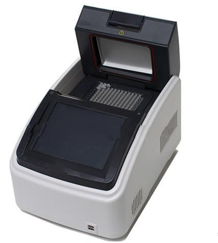 PCR 仪
